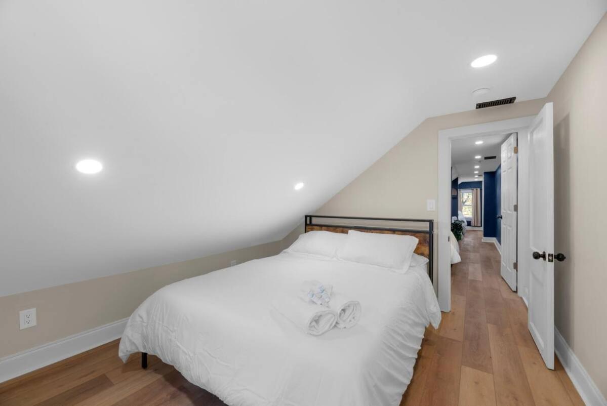 Ferienhaus 10 Bedrooms Sleeps 28 2 Hot Tubs 1 Min To Fairgrounds