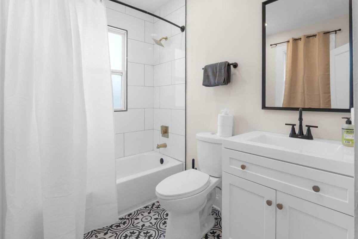 Ferienhaus 10 Bedrooms Sleeps 28 2 Hot Tubs 1 Min To Fairgrounds Columbus